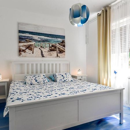 Apartment Dora أوماغ المظهر الخارجي الصورة